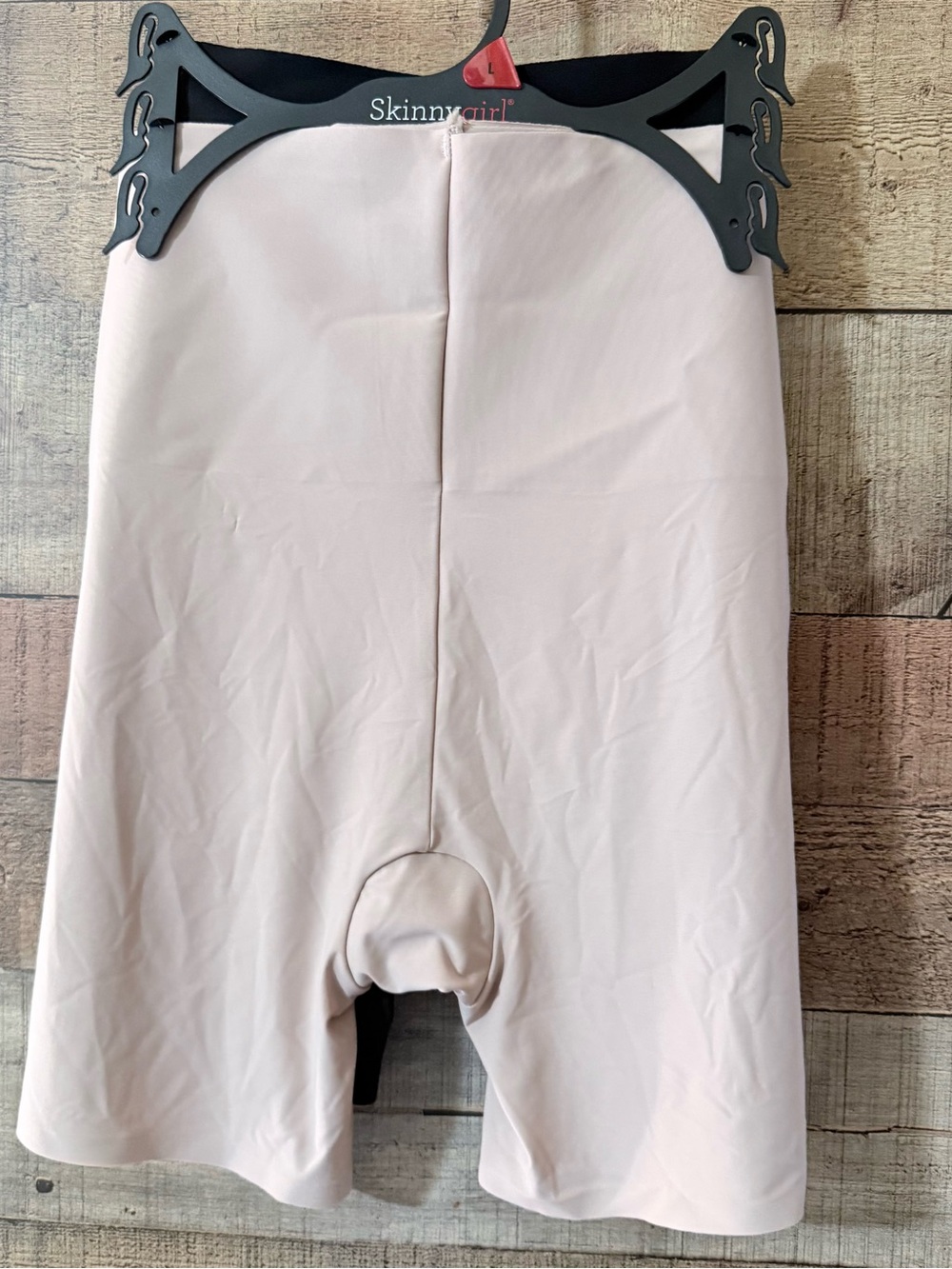 Set of 2 Skinny Girl shapers Black Nude Large NWT